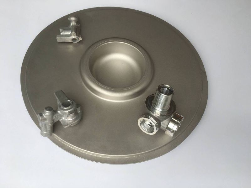 Aluminium-Schmiedeteile großer Deckel, 3 kleine Automobilteile